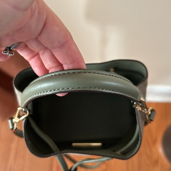 Michael Kors purse - Picture 6 of 7